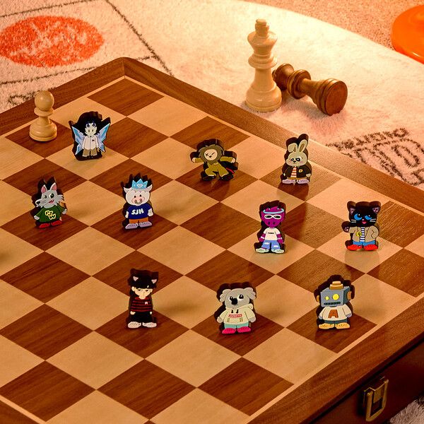 ‘트레저 x 크록스 10개 세트 ’지비츠™ 참’ 이미지. 사진=크록스