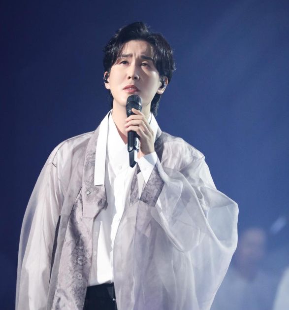 신유. 사진=SNS