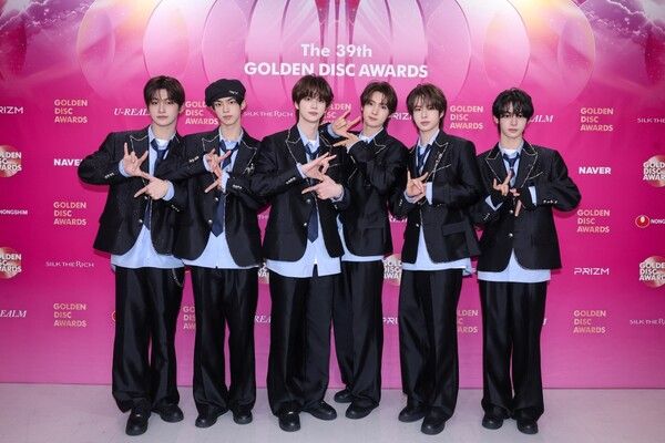 그룹 투어스. 사진=플레디스 엔터테인먼트