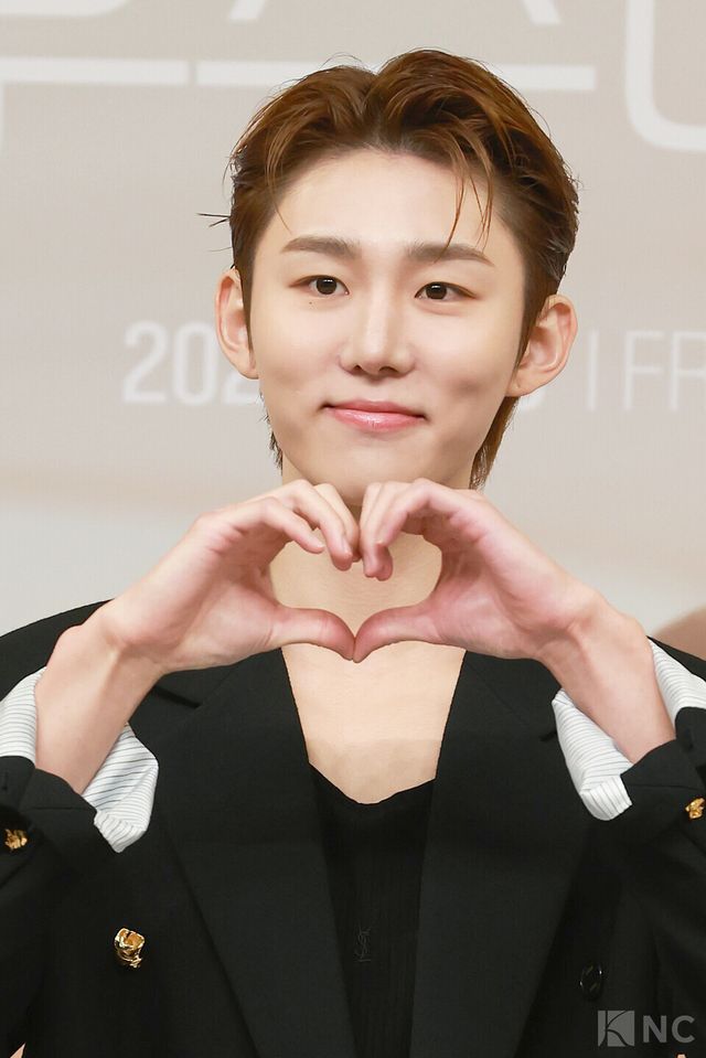 배우 서범준이 10일 오후 2시 서울시 양천구 SBS 목동사옥에서 진행된 SBS 새 금토드라마 ‘우주메리미’(연출 송현욱/극본 이하나) 제작발표회에서 포즈를 취하고 있다. 사진=김규빈 기자