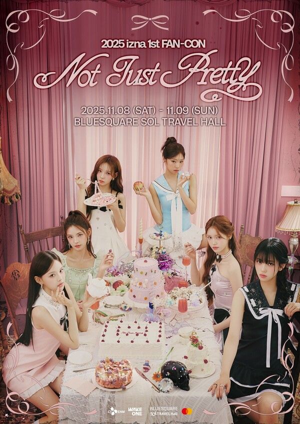 izna 팬콘 'not just pretty'. 사진=웨이크원