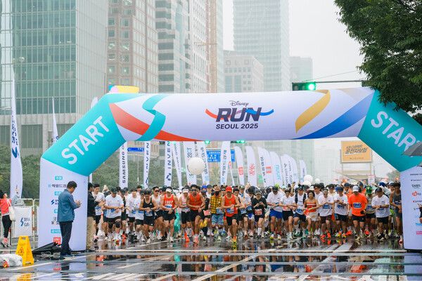 11일 서울 여의도공원 문화의마당 일원에서는 '디즈니런 서울 2025'(Disney Run 2025) 행사가 열렸다.&nbsp;사진=월트디즈니컴퍼니 코리아