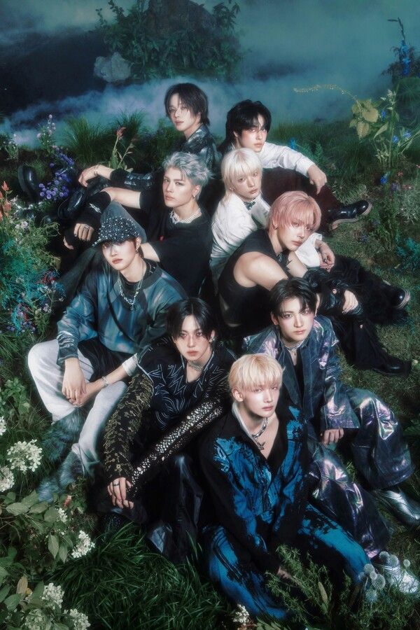 사진=하이브,YX LABELS