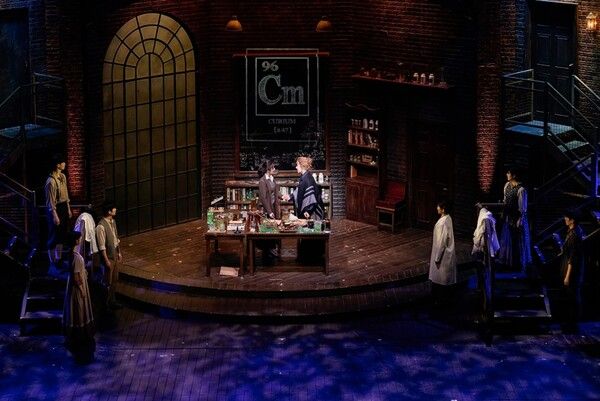 뮤지컬 '마리 퀴리' 공연모습. 사진=라이브(주)