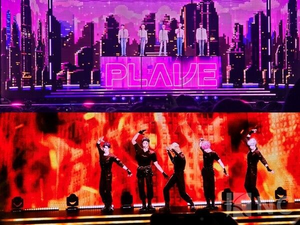 최근 서울 마포구 상암문화광장에서는 현실-버추얼 K팝 공연 MBC '버추얼라이브 페스티벌 with 쿠팡플레이'(VLF)가 열렸다. 공연중인 버추얼 그룹 플레이브.