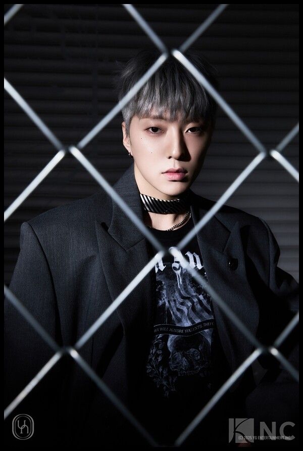 Photo courtesy of YG Entertainment.