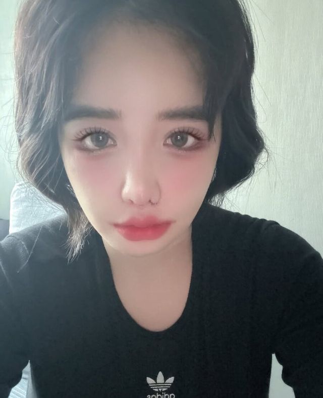 박봄. 사진=공식 SNS