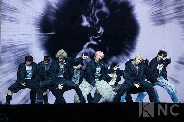 28일 서울 용산구 블루스퀘어 SOL트래블홀에서는 &TEAM(앤팀) 한국 첫 미니 'Back to Life'(백 투 라이프) 발매기념 쇼케이스가 열렸다.&nbsp;사진=김규빈 기자