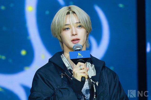 그룹 앤팀(&TEAM) 케이가 28일 오후 2시 서울 용산구 블루스퀘어 SOL트래블홀에서 진행된 한국 데뷔 앨범 ‘백 투 라이프(Back to Life)’ 발매 기념 쇼케이스에서 소감을 말하고 있다. 사진=김규빈 기자