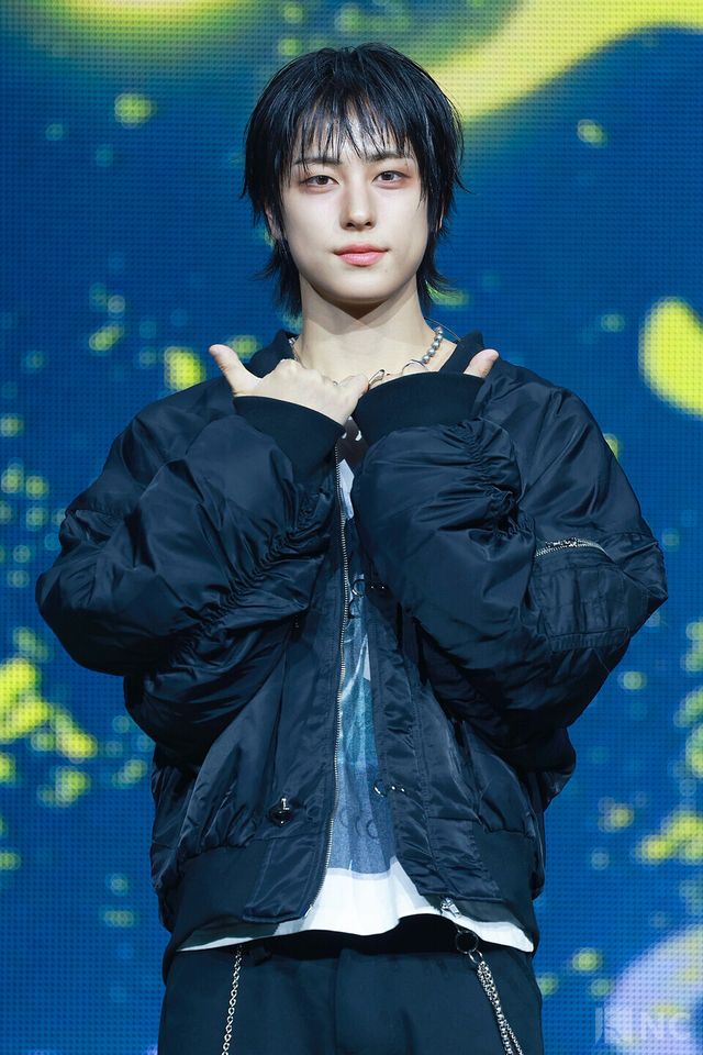 그룹 앤팀(&TEAM) 타키가 28일 오후 2시 서울 용산구 블루스퀘어 SOL트래블홀에서 진행된 한국 데뷔 앨범 ‘백 투 라이프(Back to Life)’ 발매 기념 쇼케이스에서 포즈를 취하고 있다. 사진=김규빈 기자