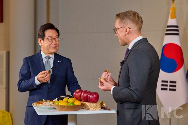 President Lee Jae-myung during a CNN interview. Photo courtesy of the Presidential Office and Yonhap News.