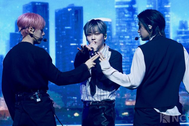 그룹 위아이(WEi) 강석화가 29일 오후 2시 서울 광진구 예스24라이브홀에서 진행된 미니 8집 ‘원더랜드(Wonderland)’ 발매 기념 쇼케이스에 참석했다. 사진=김규빈 기자