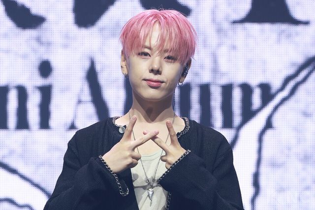 그룹 위아이(WEi) 장대현이 29일 오후 2시 서울 광진구 예스24라이브홀에서 진행된 미니 8집 ‘원더랜드(Wonderland)’ 발매 기념 쇼케이스에 참석했다. 사진=김규빈 기자