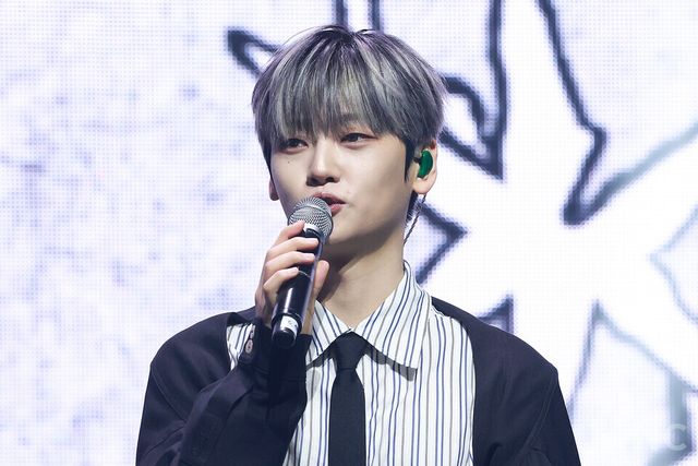 그룹 위아이(WEi) 강석화가 29일 오후 2시 서울 광진구 예스24라이브홀에서 진행된 미니 8집 ‘원더랜드(Wonderland)’ 발매 기념 쇼케이스에 참석했다. 사진=김규빈 기자