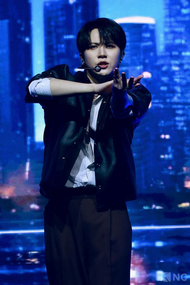 그룹 위아이(WEi) 김동한이 29일 오후 2시 서울 광진구 예스24라이브홀에서 진행된 미니 8집 ‘원더랜드(Wonderland)’ 발매 기념 쇼케이스에 참석했다. 사진=김규빈 기자