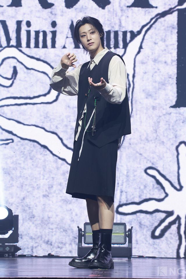 그룹 위아이(WEi) 유용하가 29일 오후 2시 서울 광진구 예스24라이브홀에서 진행된 미니 8집 ‘원더랜드(Wonderland)’ 발매 기념 쇼케이스에 참석했다. 사진=김규빈 기자