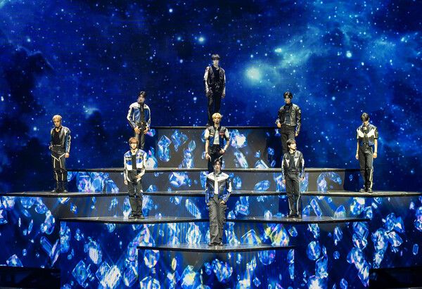 3일 서울 송파구 올림픽공원 KSPO DOME에서는 제로베이스원(ZEROBASEONE) 월드투어 'HERE & NOW'(히어 앤 나우) 1회차 공연이 열렸다.&nbsp;사진=웨이크원