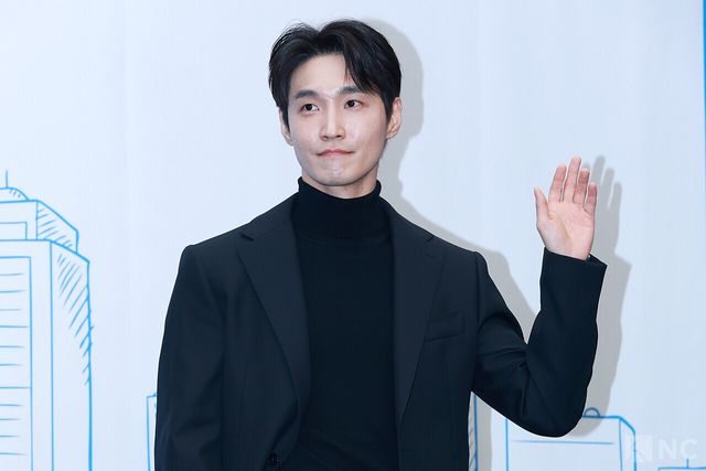 배우 장인섭이 10일 오후 2시 서울 마포구 상암 스탠포드호텔 코리아에서 진행된 티비 조선 월화미니시리즈 ‘다음생은 없으니까’(극본 신이원/연출 김정민)에서 포즈를 취하고 있다. 사진=김규빈 기자