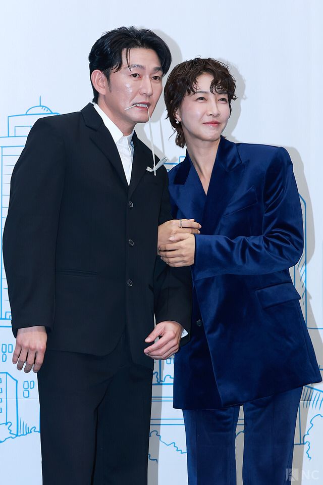 배우 허준석, 진서연이 10일 오후 2시 서울 마포구 상암 스탠포드호텔 코리아에서 진행된 티비 조선 월화미니시리즈 ‘다음생은 없으니까’(극본 신이원/연출 김정민)에서 포즈를 취하고 있다. 사진=김규빈 기자