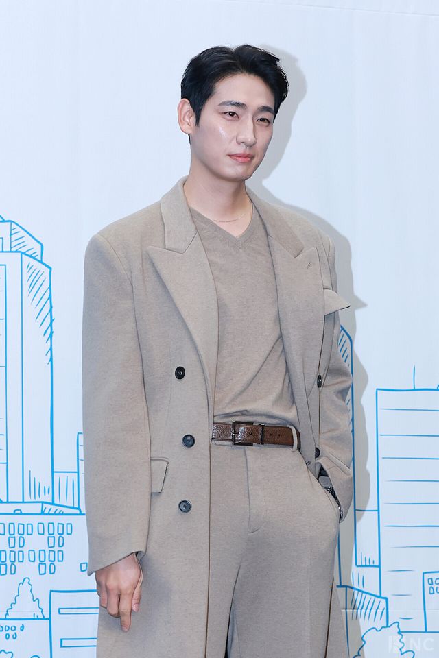 배우 윤박이 10일 오후 2시 서울 마포구 상암 스탠포드호텔 코리아에서 진행된 티비 조선 월화미니시리즈 ‘다음생은 없으니까’(극본 신이원/연출 김정민)에서 포즈를 취하고 있다. 사진=김규빈 기자