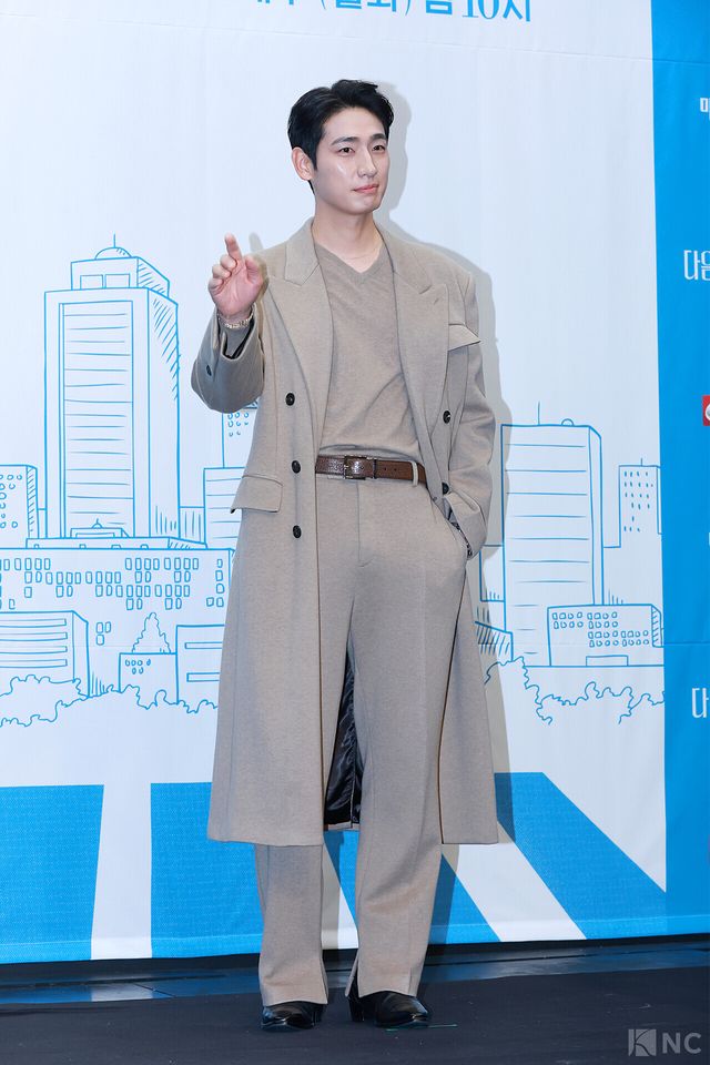 배우 윤박이 10일 오후 2시 서울 마포구 상암 스탠포드호텔 코리아에서 진행된 티비 조선 월화미니시리즈 ‘다음생은 없으니까’(극본 신이원/연출 김정민)에서 포즈를 취하고 있다. 사진=김규빈 기자