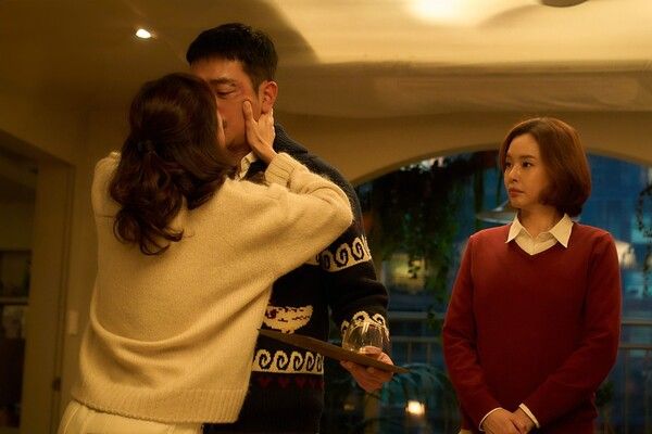 '윗집 사람들'. 사진=바이포엠 스튜디오