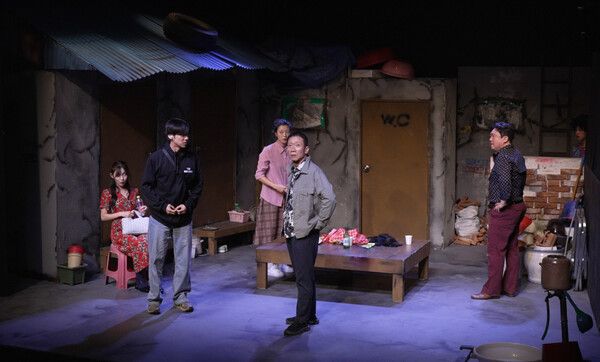 연극 '마트로시카' 공연모습. 사진=호라이즌웍스