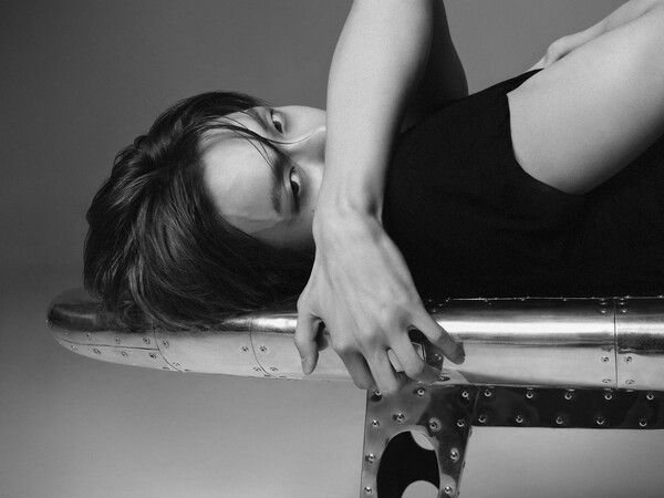 TOMORROW X TOGETHER YEONJUN. Photo by BIGHIT MUSIC.