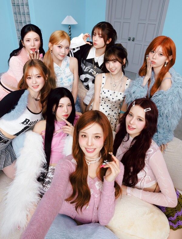 NiziU. 写真=JYP Entertainment.