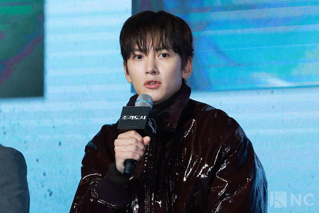 배우 지창욱이 3일 오전 11시 서울 영등포구 콘래드 서울 호텔에서 진행된 디즈니’+ 오리지널 시리즈 조각도시’(각본 오상호/연출 박신우) 제작발표회에 참석했다. 사진=김규빈 기자