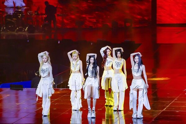 30일 인천 중구 인스파이어 아레나에서는 NMIXX(엔믹스) 첫 월드투어 'EPISODE 1: ZERO FRONTIER'(에피소드 1 : 제로 프론티어) 2일차 공연이 열렸다. 사진=JYP엔터테인먼트