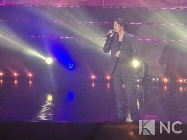 지난 29일 서울 서대문구 이화여자대학교 대강당에서는 문화예술 NGO 길스토리 주최 '2025 우주최강쇼 - 연말정산'이 열렸다.