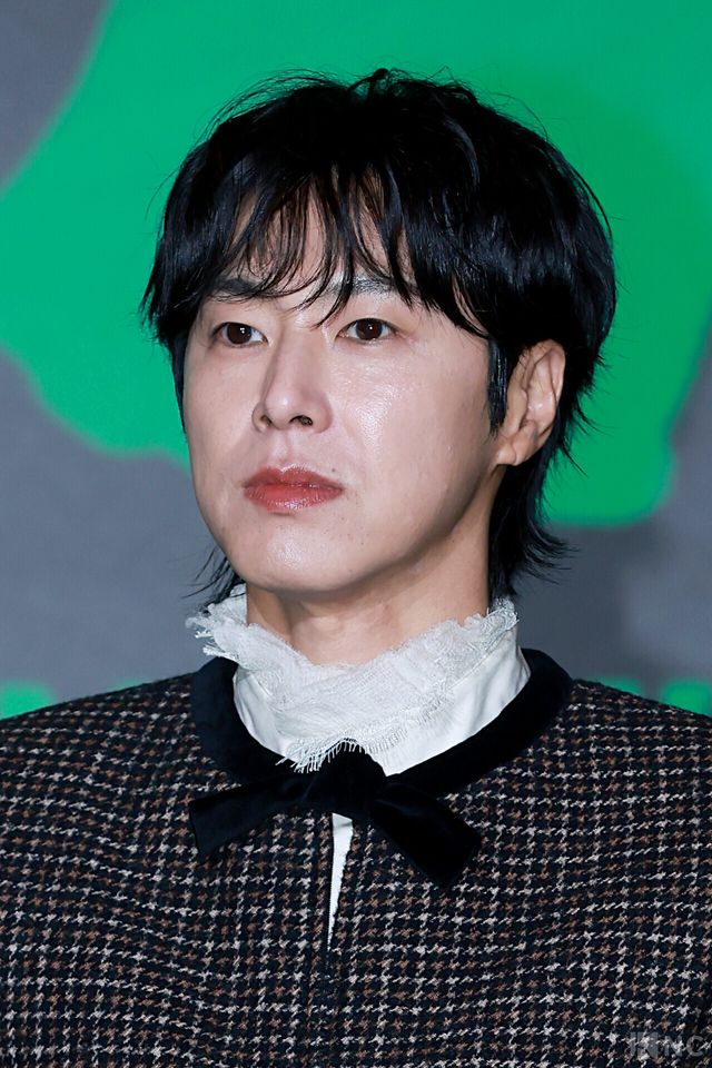 그룹 동방신기(TVXQ!) 유노윤호가 5일 오후 2시 서울 송파구 소피텔 앰배서더 서울 호텔에서 진행된 정규 1집 ‘아이-노(I-KNOW)’ 발매 기념 기자간담회에 참석했다. 사진=김규빈 기자