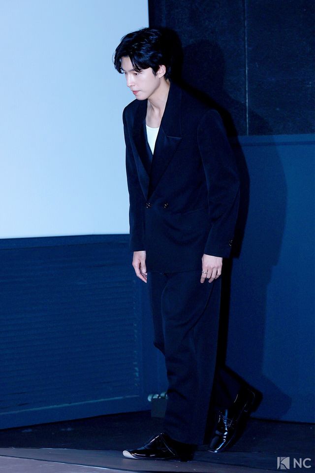 배우 홍경이 1일 서울 송파구 롯데시네마 월드타워점에서 진행된 영화 ‘콘크리트 마켓’(감독 홍기원) 언론배급시사회 및 기자간담회에 입장하고 있다. 사진=김규빈 기자