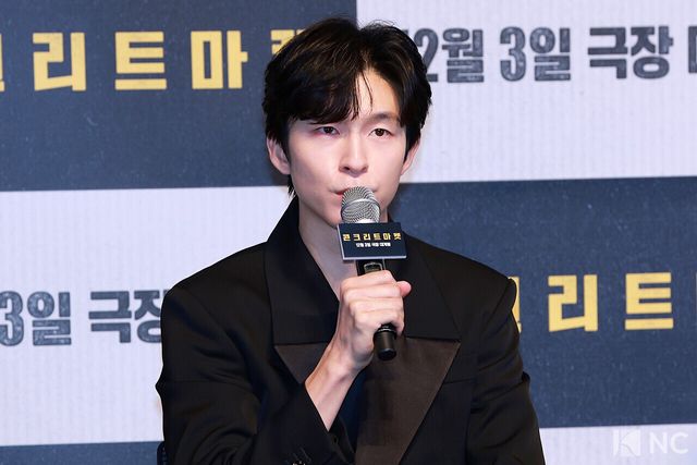 배우 홍경이 1일 서울 송파구 롯데시네마 월드타워점에서 진행된 영화 ‘콘크리트 마켓’(감독 홍기원) 언론배급시사회 및 기자간담회에서 소감을 말하고 있다. 사진=김규빈 기자