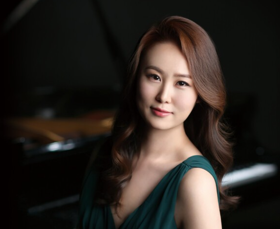 피아니스트 이정선. 사진=예인예술기획