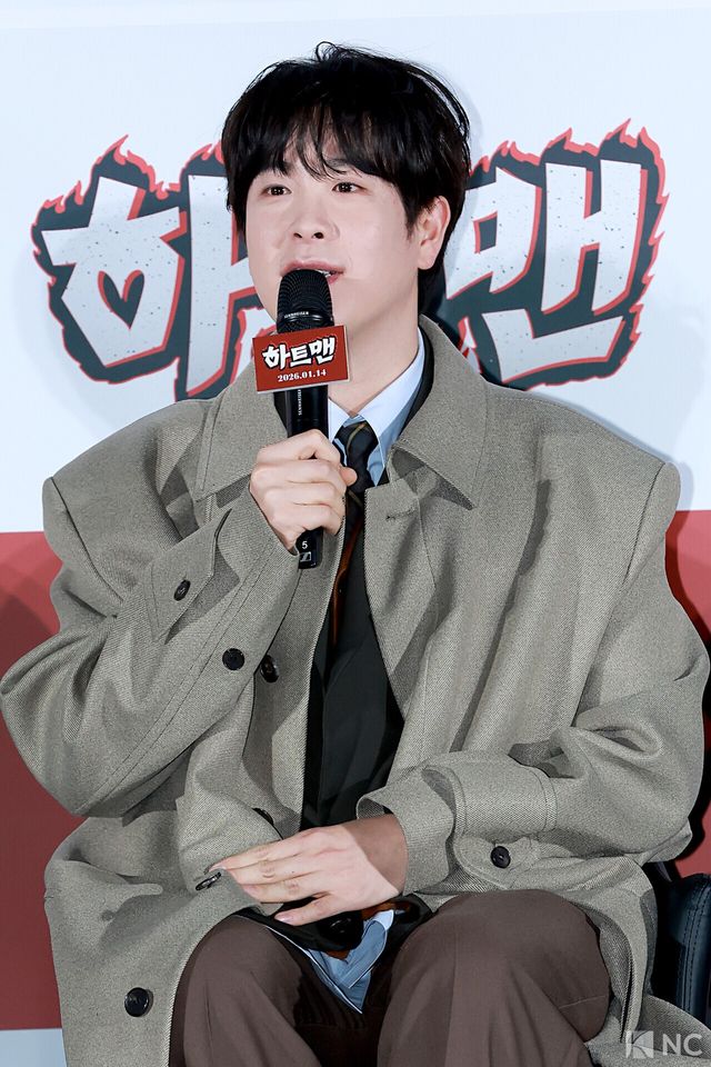 가수 겸 배우 표지훈이 11일 오전 서울 광진구 롯데시네마 건대입구에서 진행된 영화 ‘하트맨’(감독 최원섭) 제작보고회에서 소감을 말하고 있다. 사진=김규빈 기자