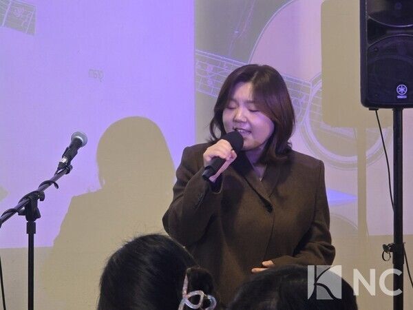 11일 서울 용산구 창주랜드에서는 심현희 데뷔 프로젝트 '칼럼, 노래가 되다' 쇼케이스가 열렸다.