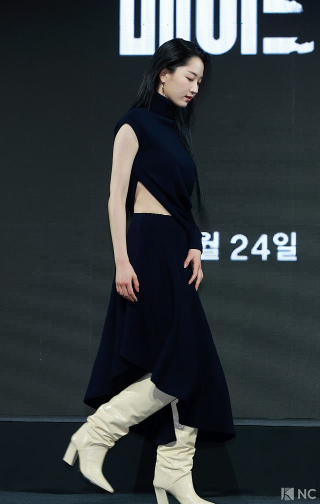 배우 원지안이 15일 오전 서울 강남구 그랜드 인터컨티넨탈 서울 파르나스 호텔에서 진행된 디즈니 플러스 오리지널 시리즈 ‘메이드 인 코리아’(각본 박은교/연출 우민호) 제작발표회에서 포즈를 취하고 있다. 사진=김규빈 기자