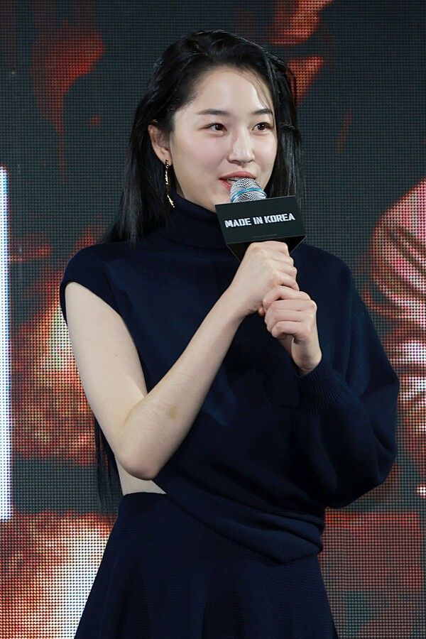 배우 원지안이 15일 오전 서울 강남구 그랜드 인터컨티넨탈 서울 파르나스 호텔에서 진행된 디즈니 플러스 오리지널 시리즈 ‘메이드 인 코리아’(각본 박은교/연출 우민호) 제작발표회에서 소감을 말하고 있다. 사진=김규빈 기자