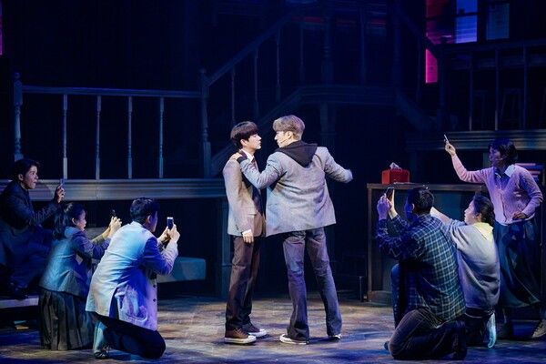 뮤지컬 '아몬드' 공연 모습. 사진=라이브