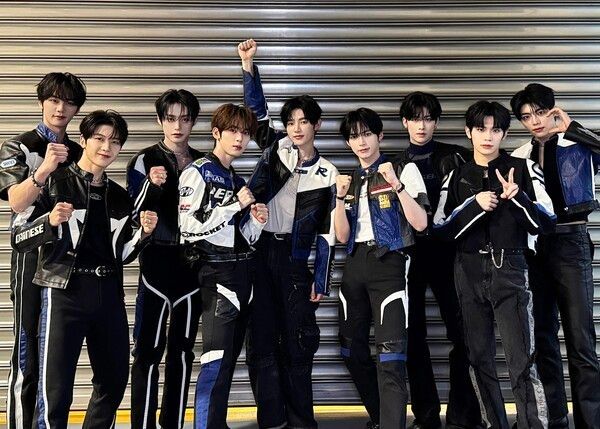 ZEROBASEONE. Photo by WAKEONE.