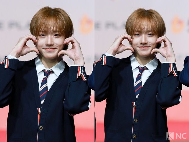 그룹 아이딧(IDID) 정세민이 25일 인천시 중구 운서동 인스파이어 아레나에서 진행된 ‘2025 SBS&nbsp;가요대전’ 공연에 앞서 레드카펫을 밟고 있다. 사진=김규빈 기자