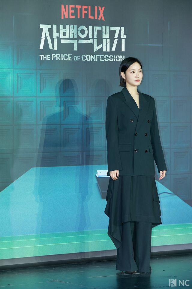 배우 김고은이 3일 오후 서울 용산구 CGV용산아이파크몰에서 진행된 넷플릭스 시리즈 ‘자백의 대가’(감독 이정효) 언론배급시사회 및 기자간담회에서 포즈를 취하고 있다. 사진=김규빈 기자
