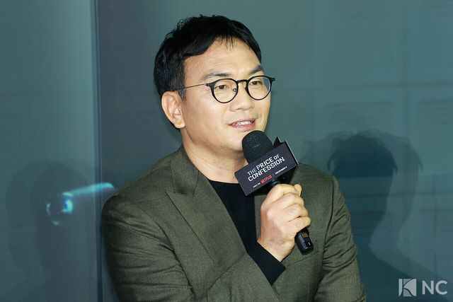이정효 감독이 3일 오후 서울 용산구 CGV용산아이파크몰에서 진행된 넷플릭스 시리즈 ‘자백의 대가’(감독 이정효) 언론배급시사회 및 기자간담회에서 소감을 말하고 있다. 사진=김규빈 기자