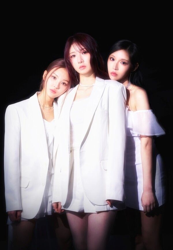 LIGHTSUM. 写真=Cube Entertainment