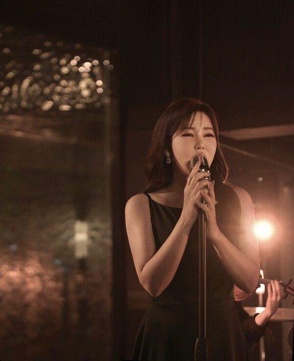 가수 송가인. 사진=제이지스타