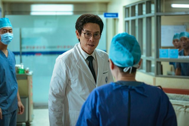 '하이퍼나이프' 설경구. 사진=디즈니+