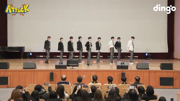 제로베이스원, 여고 어택. 사진=딩고