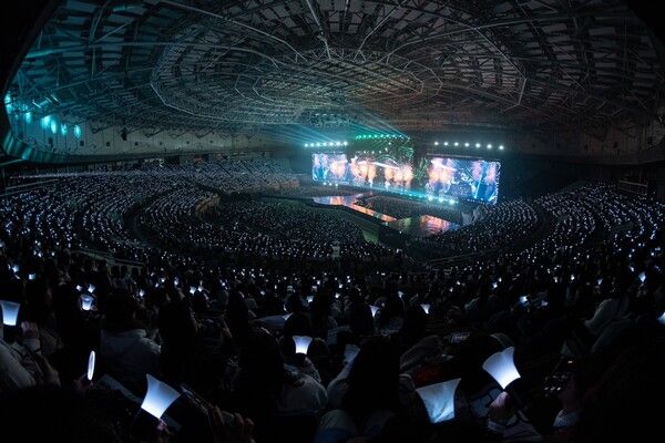 사진=원헌드레드